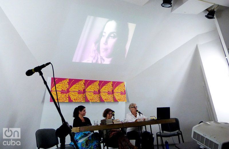 Conversatorio sobre Ana Mendieta en Casa de las Américas. Foto: Ángel Marqués Dolz.