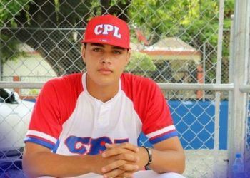 El joven lanzador cubano Osiel Rodríguez. Foto: Perfil del deportista en Facebook.