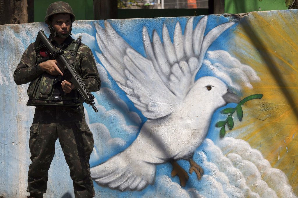 Complejo de favelas Lins de Río de Janeiro, marzo de 2018. Foto: Leo Correa / AP.