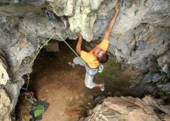 Escaladores cubanos en Viñales. Foto: El Toque.