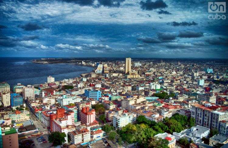 Parte del Vedado y Centro Habana. Foto: Otmaro Rodríguez.