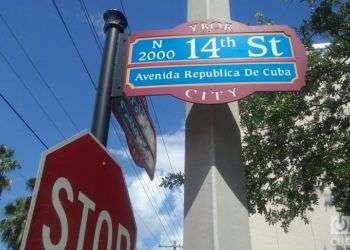 Avenida Republica de Cuba, Ybor City. Foto: Alfredo Prieto.