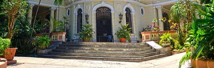 Sede Nacional de la Unión de Escritores y Artistas de Cuba (Uneac) en La Habana. Foto tomada del sitio web de la institución.