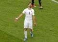 Luis Suárez tras desperdiciar una ocasión de gol. Foto: Vadim Ghirda / AP.