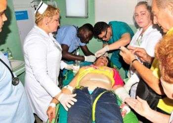 La mayoría de los heridos fueron en el accidente en Sancti Spiritus están siendo atendidos en el Hospital Provincial Universitario Camilo Cienfuegos de esa ciudad. Foto: Vicente Brito / Escambray.