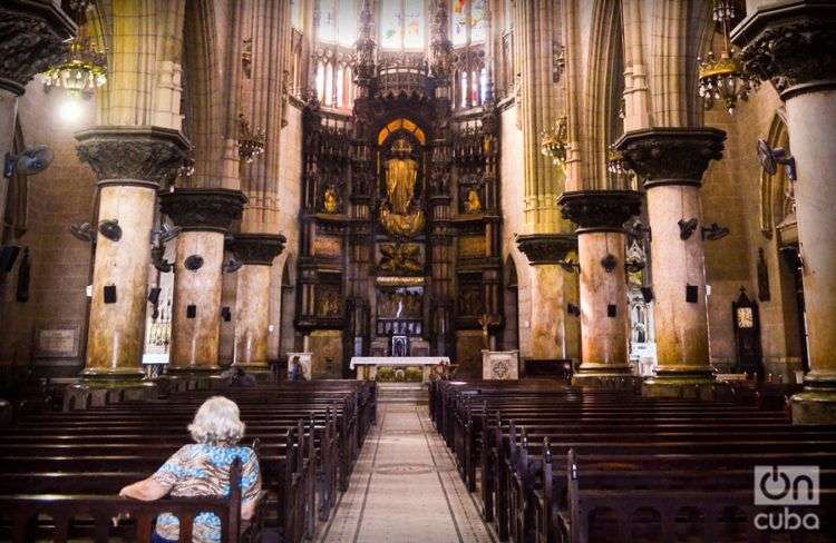 Iglesia de Reina. Foto: Dazra Novak.