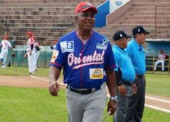 Rey Vicente Anglada como director en la liga de Panamá. Foto: El Siglo.