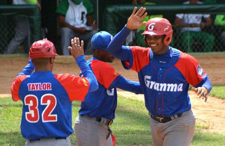 Con Lázaro Cedeño como líder jonronero, los granmenses han repartido palos a diestra y siniestra en la Serie Nacional. Foto: Modesto Gutiérrez / CNC.