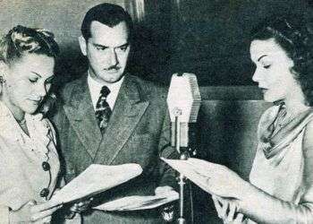 Los actores Xiomara Fernández, Carlos Badías y Minín Bujones en la transmisión de El derecho de nacer por la emisora cubana CMQ. Foto: cubanheritage.com.