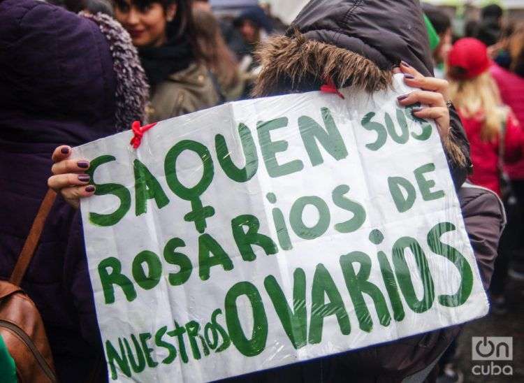 Manifestación pro aborto en Argentina. Foto: Kaloian.