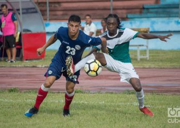 Partido entre Cuba y Turcas y Caicos, en la Liga de las Naciones de la Concacaf, e el Estadio Pedro Marrero de La Habana. Foto: Otmaro Rodríguez / Archivo.