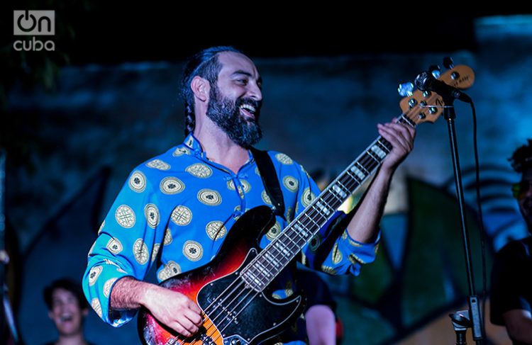 Alain Pérez en el Festival "San Isidro, Distrito de Arte". Foto: Pablo Dewin Reyes.