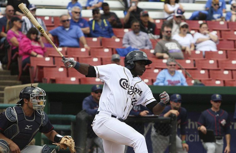 El santiaguero Yoel Yanqui con el uniforrme de Kane County Cougars, en las ligas menores de Estados Unidos. Foto: Mike Mantucca / The Beacon-News.