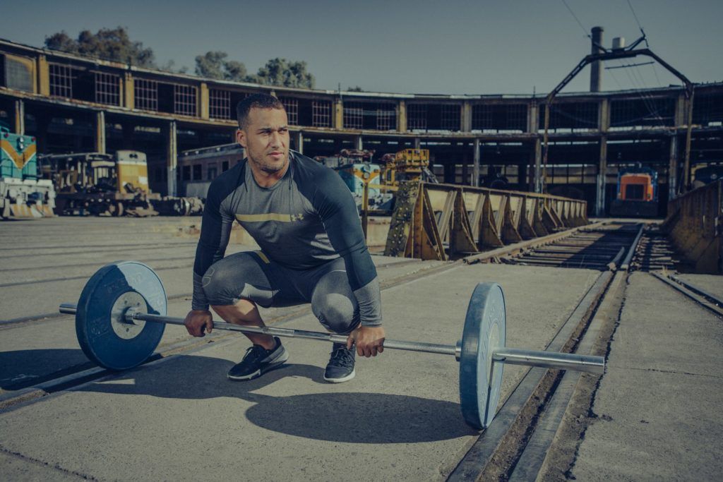 En un país sin tantas estrellas deportivas más allá del fútbol y el tenis, Arley Méndez se ha ganado un espacio de privilegio. Foto: Under Armour