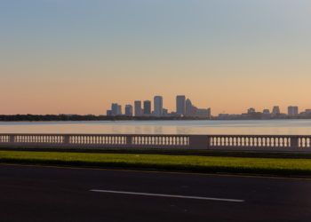 Tampa y el Bayshore Boulevard. Foto: Matthew Paulson.