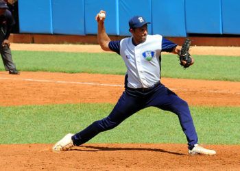 Wilson Paredes ocupará un puesto en el bullpen de Villa Clara, aunque en caso de emergencia también puede abrir. Foto: Carlos Rafael/Periódico Ahora