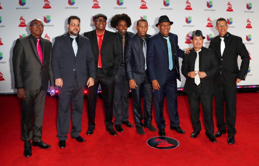 El Septeto Santiaguero a su llegada a la 19a ceremonia anual de los Premios Grammy Latinos en el MGM Grand Garden Arena en Las Vegas, este 15 de noviembre de 2018. Foto: Nina Prommer / EFE.