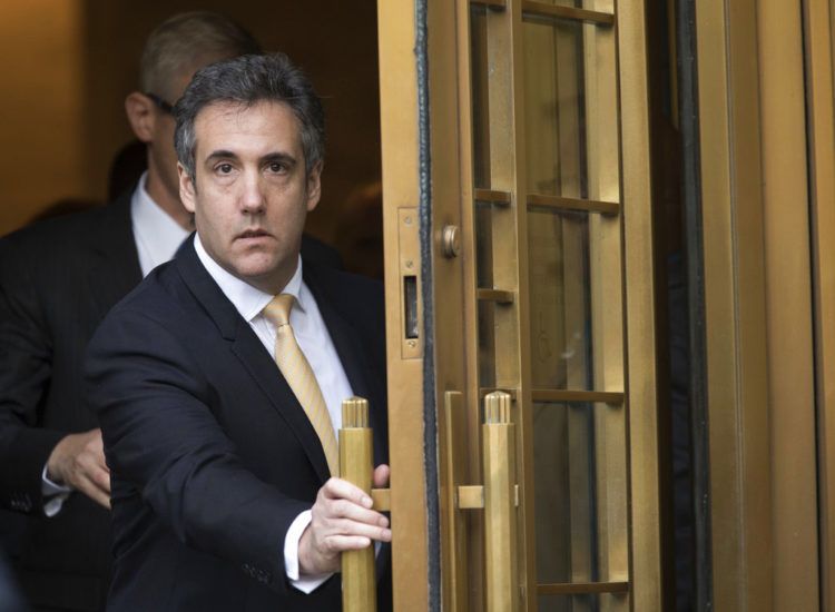 Imagen de archivo de Michael Cohen, exabogado de Donald Trump, saliendo de una corte federal en Nueva York el 21 de agosto de 2018. Foto: Mary Altaffer / AP / Archivo.