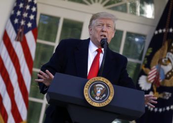 El presidente Donald Trump habla en la Rosadela de la Casa Blanca, el viernes 25 de enero de 2019, en Washington. Foto: Evan Vucci / AP.