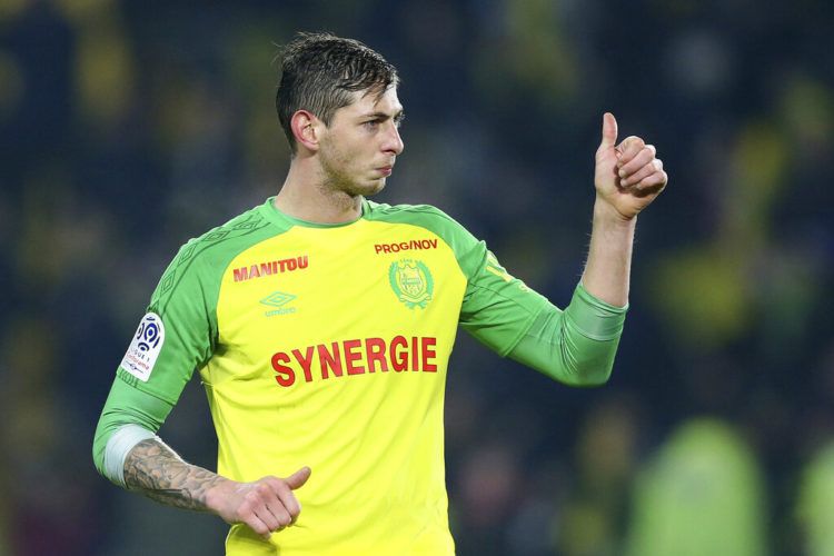 En esta foto del 14 de enero del 2018, el delantero argentino Emiliano Sala, del club francés Nantes, es visto durante un partido contra el PSG. Foto: David Vincent / AP / Archivo.