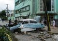 Hospital materno "Hijas de Galicia", de la barriada de Luyanó, un mes después del tornado que azotó La Habana. Foto: Otmaro Rodríguez.