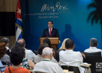 El canciller cubano, Bruno Rodríguez Parrilla, en una rueda de prensa en La Habana, el 19 de febrero de 2019. Foto: Otmaro Rodríguez.