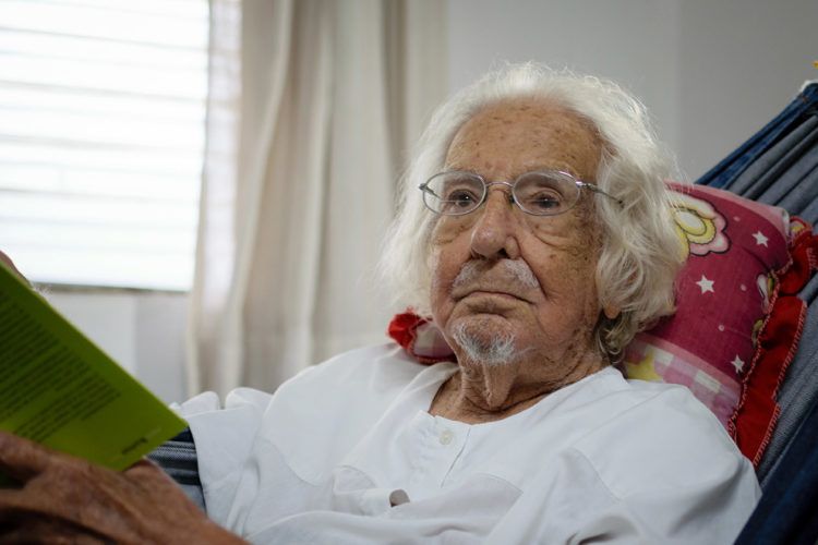 El sacerdote y poeta nicaragüense Ernesto Cardenal. Foto: Franklin Villavicencio / Niú.