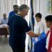 El presidente de Cuba, Miguel Díaz-Canel emite su voto durante un plebiscito para aprobar o rechazar una reforma constitucional en La Habana, el domingo 24 de febrero de 2019. Foto: Ramon Espinosa, Pool / AP.