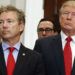 El senador estadounidense Rand Paul junto al presidente Donald Trump en la Casa Blanca en octubre de 2017. Foto: Evan Vucci / AP / Archivo.