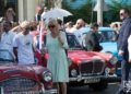 El Príncipe Carlos de Inglaterra y su esposa Camila, duquesa de Cornualles, visitan una exhibición de autos clásicos británicos en los alrededores del parque de 17 y 6 en el Vedado, La Habana, el 26 de marzo de 2019. Foto: Otmaro Rodríguez.