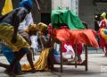 Companía Ban-Rará en el Festival Internacional de Danza en Paisajes Urbanos “Habana Vieja: Ciudad en Movimiento” 2019. Foto: Otmaro Rodríguez.