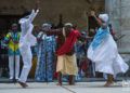 Companía Ban-Rará en el Festival Internacional de Danza en Paisajes Urbanos “Habana Vieja: Ciudad en Movimiento” 2019. Foto: Otmaro Rodríguez.