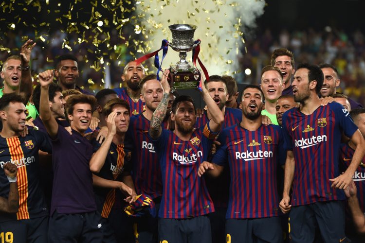 El Barcelona celebra su título en la Supercopa de España 2018 ante el Sevilla. Foto: RTVE.