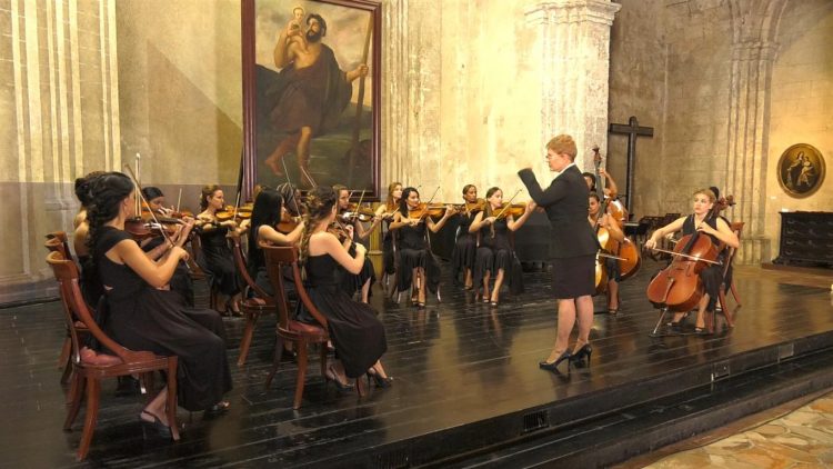 Camerata Romeu en la Basílica de San Francisco de Asís. Foto: eusebioleal.cu