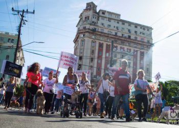 Marcha contra el maltrato animal, el 7 de abril de 2019 en La Habana. Foto: Otmaro Rodríguez.