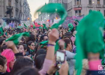 Manifestación pro aborto en Argentina. Foto: Kaloian.