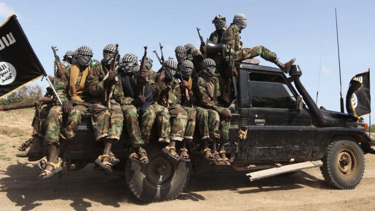 Efectivos de Al Shabab durante una de sus operaciones. Foto: channel4.com