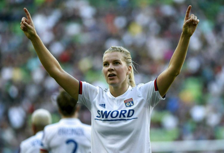 la noruega Ada Hegerberg, del Lyon, celebra su gol en la final de la Liga de Campeones contra Barcelona en Budapest, Hungría, el sábado, 18 de mayo del 2019. Foto: Balazs Czagany/MTI vía AP.