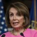 La presidenta de la cámara baja Nancy Pelosi, demócrata por California, habla con reporteros en el Capitolio en Washington, el jueves 23 de mayo del 2019. Foto: J. Scott Applewhite / AP.