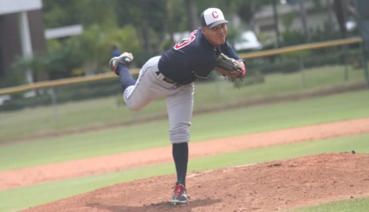 Roberto Hernández es puro talento, un lanzador con todas las herramientas para escalar a la cima del pitcheo cubano. Foto: Tomada de su perfil de Facebook.