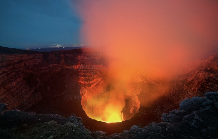 Volcán Masaya en Nicaragua. Foto: casalamerced.com