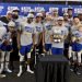 Los Warriors de Golden State posan con el trofeo de campeones de la Conferencia del Oeste, tras barrera a los Trail Blazers de Portland, el lunes 20 de mayo de 2019 Foto: Craig Mitchelldyer / AP.