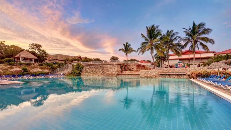 La piscina del Holguin Beach Resort. Foto: Sunwing.