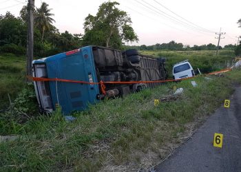 Vehículos involucrados en el accidente del 27 de junio de 2019 en Bauta, en el occidente de Cuba. Foto: Oscar Milian / Facebook / Archivo.