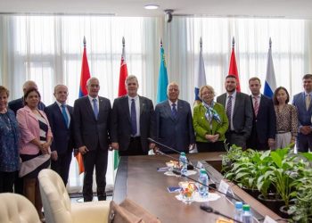 Vicepresidente cubano Ricardo Cabrisas en su primer día de visita a Moscú, el 3 de junio de 2019. Foto: Embajada de Cuba en Moscú.