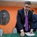 El secretario de Relaciones Exteriores de México, Marcelo Ebrard, al terminar una conferencia de prensa en la embajada de México en Washington el lunes 3 de junio de 2019 donde habló de tema de los aranceles. (AP Foto/Andrew Harnik)