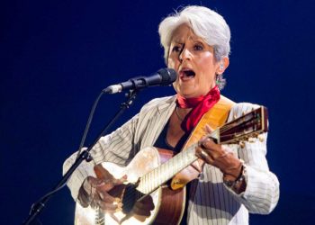 Joan Baéz durante concierto de despedida en Madrid. Foto: RTVE.es