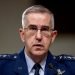 El general y comandante estratégico de Estados Unidos John Hyten declara ante el comité de Servicios Armados del Senado en el Capitolio, Washington, el 11 de abril de 2019. Foto: Andrew Harnik / AP.