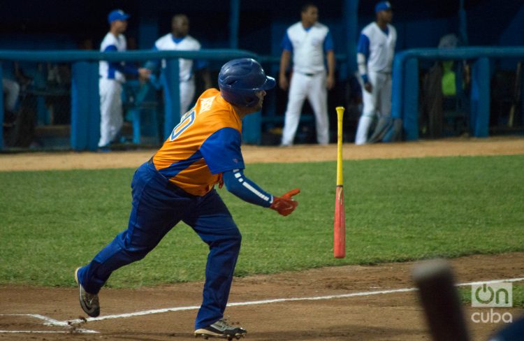 Orlando Acebey llegó por primera vez al equipo Cuba tras su gran campaña en la 58 Serie Nacional. Foto: Otmaro Rodríguez