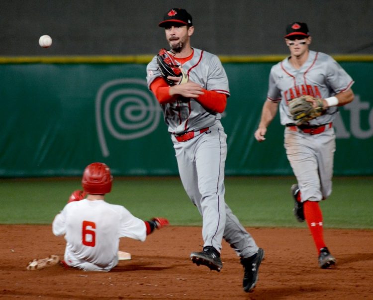 Cuba quedó en un triste segundo plano en el béisbol de los Panamericanos de Lima. Foto: Ricardo López Hevia.